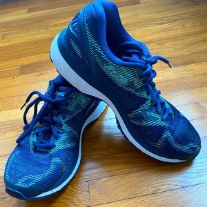 ASICS women’s Gel Nimbus 20